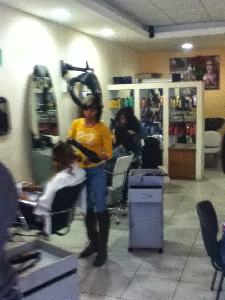 Aussie Profesional Hair Care en Plaza La Rioja, Monterrey