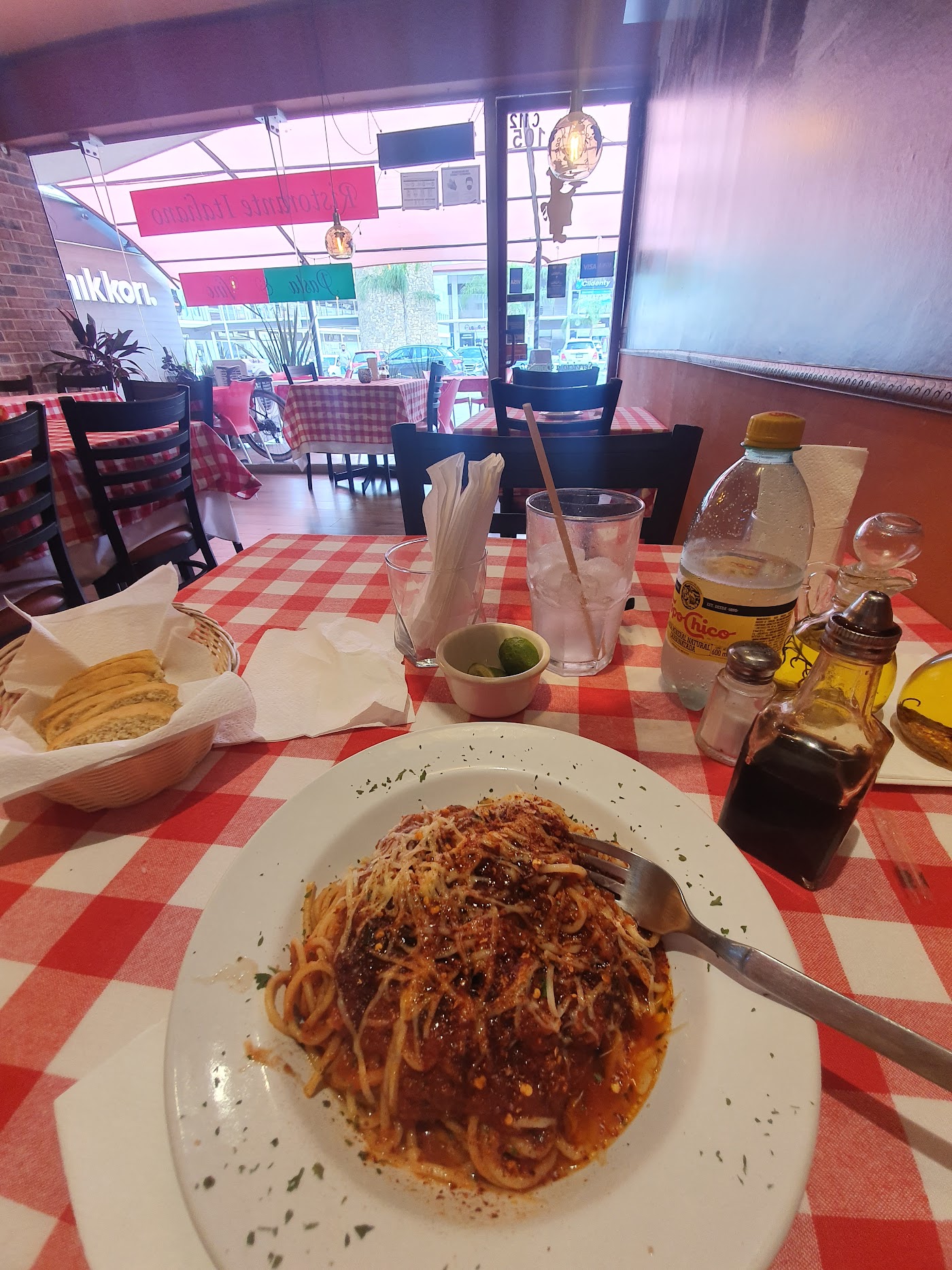 Spaghetti a la bolonesa en Da Noi, Plaza La Rioja