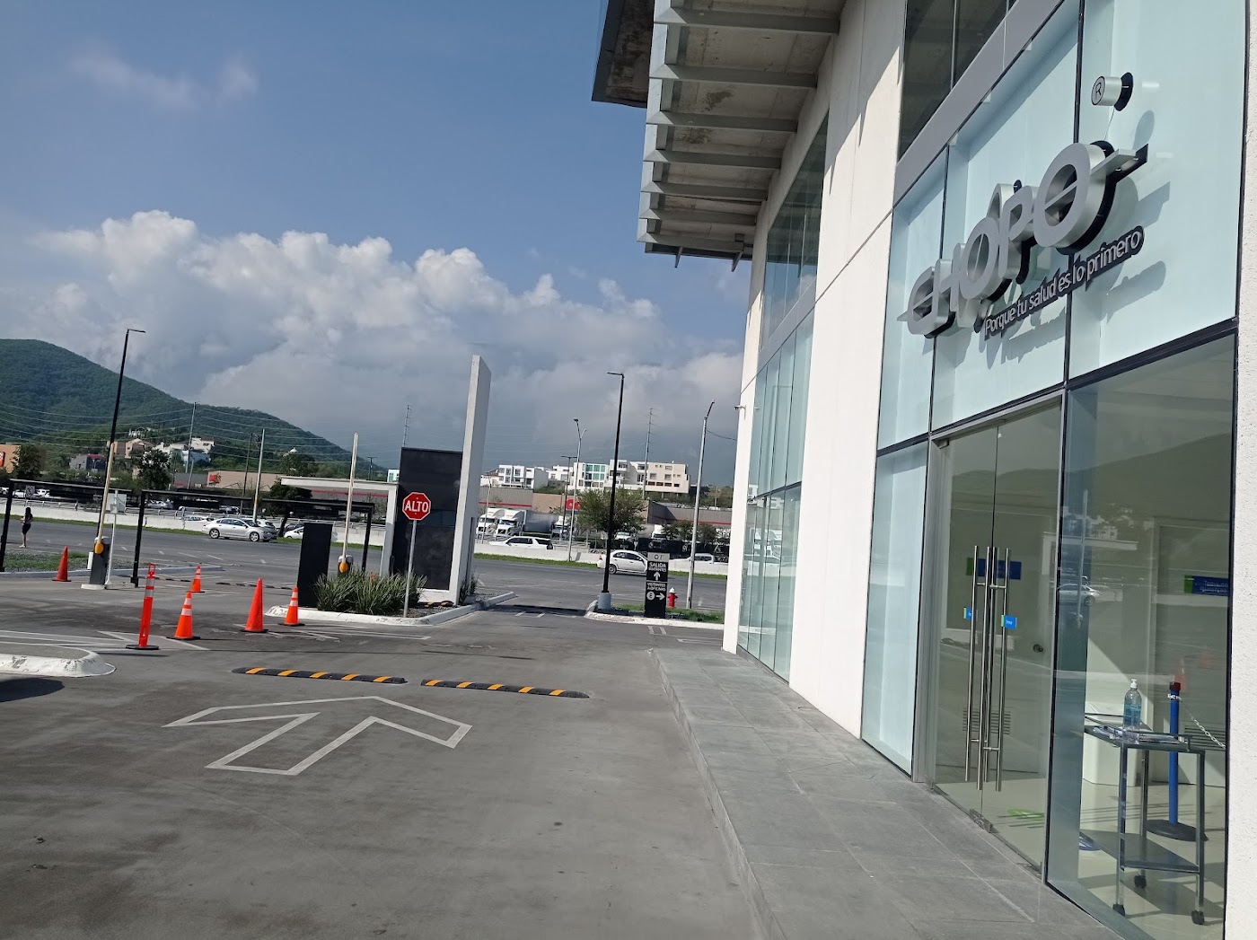 Laboratorio Médico del Chopo La Rioja en Plaza La Rioja, Monterrey