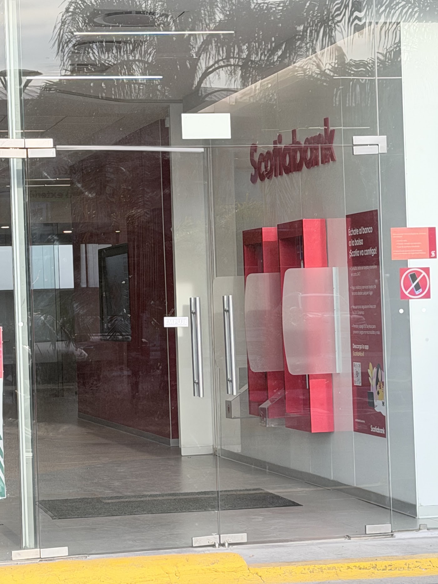 Scotiabank Paseo la Rioja en Plaza La Rioja, Monterrey