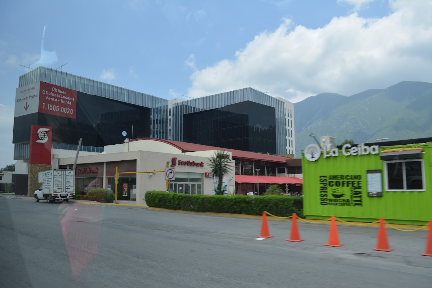 Scotiabank Paseo la Rioja en Plaza La Rioja, Monterrey